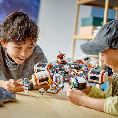 LEGO City 60433 Modulær romstasjon