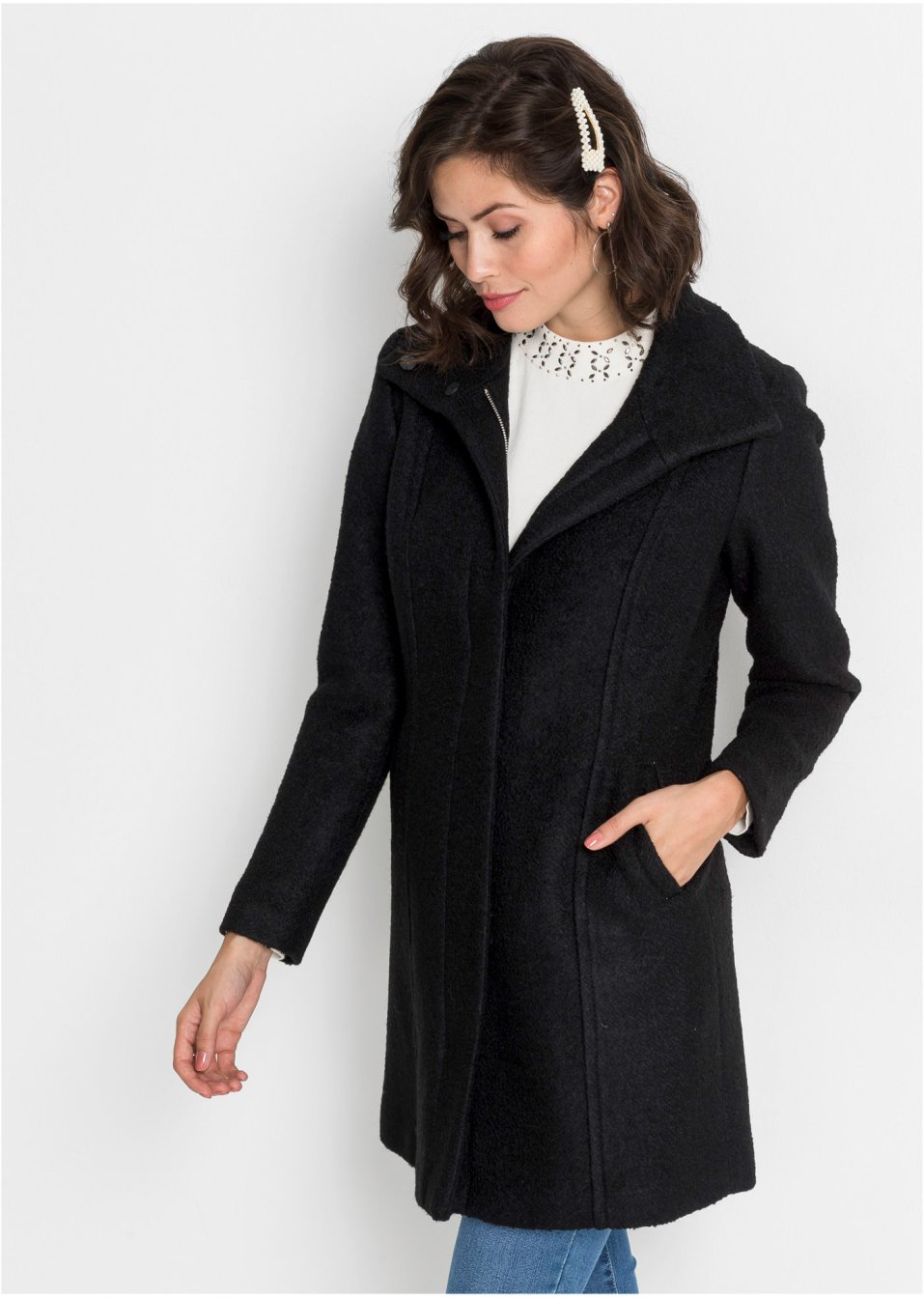 Manteau court en maille bouclette