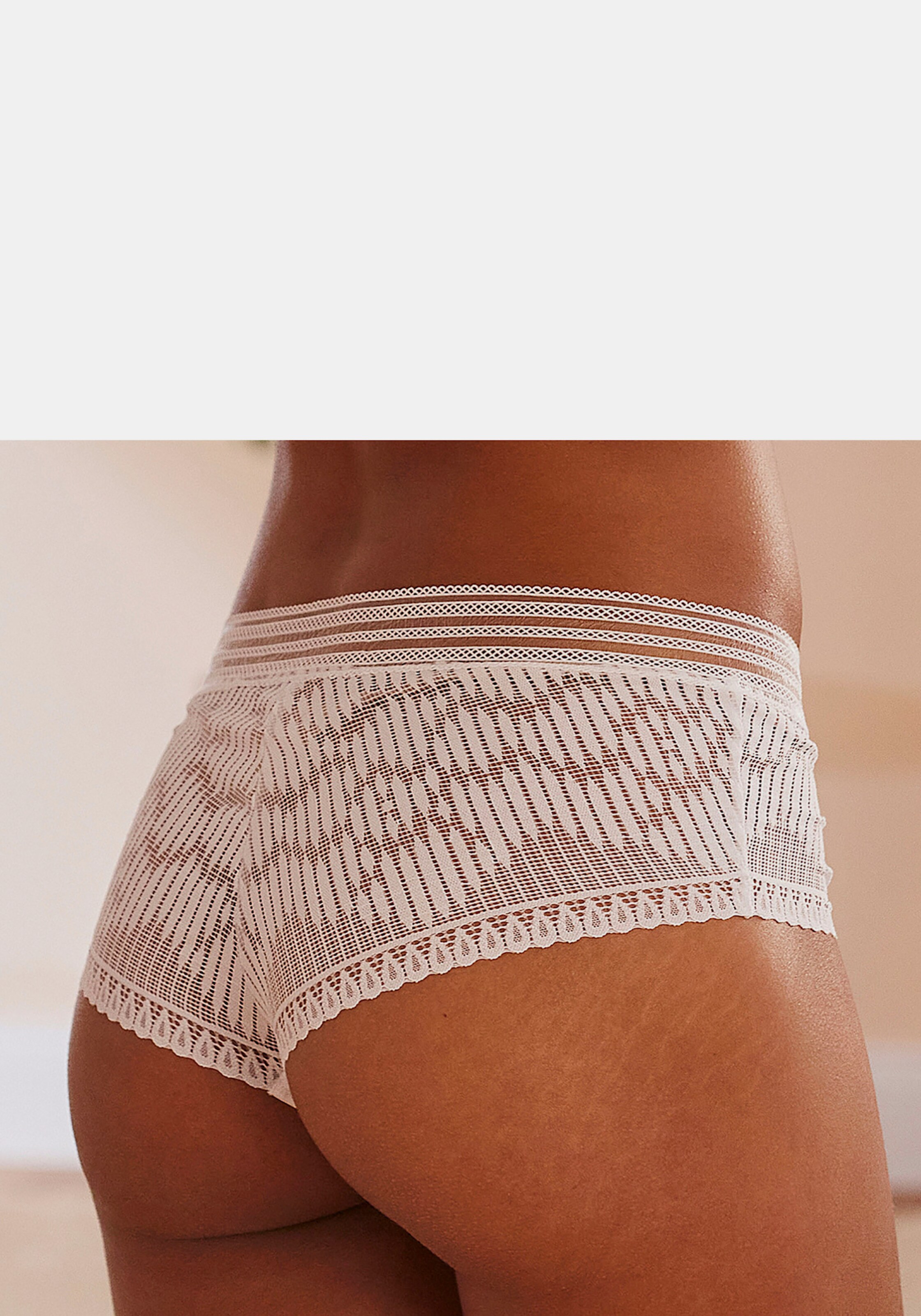 Stringpanty