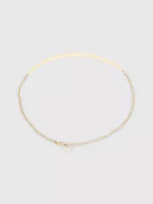 Colar gravado em tom dourado