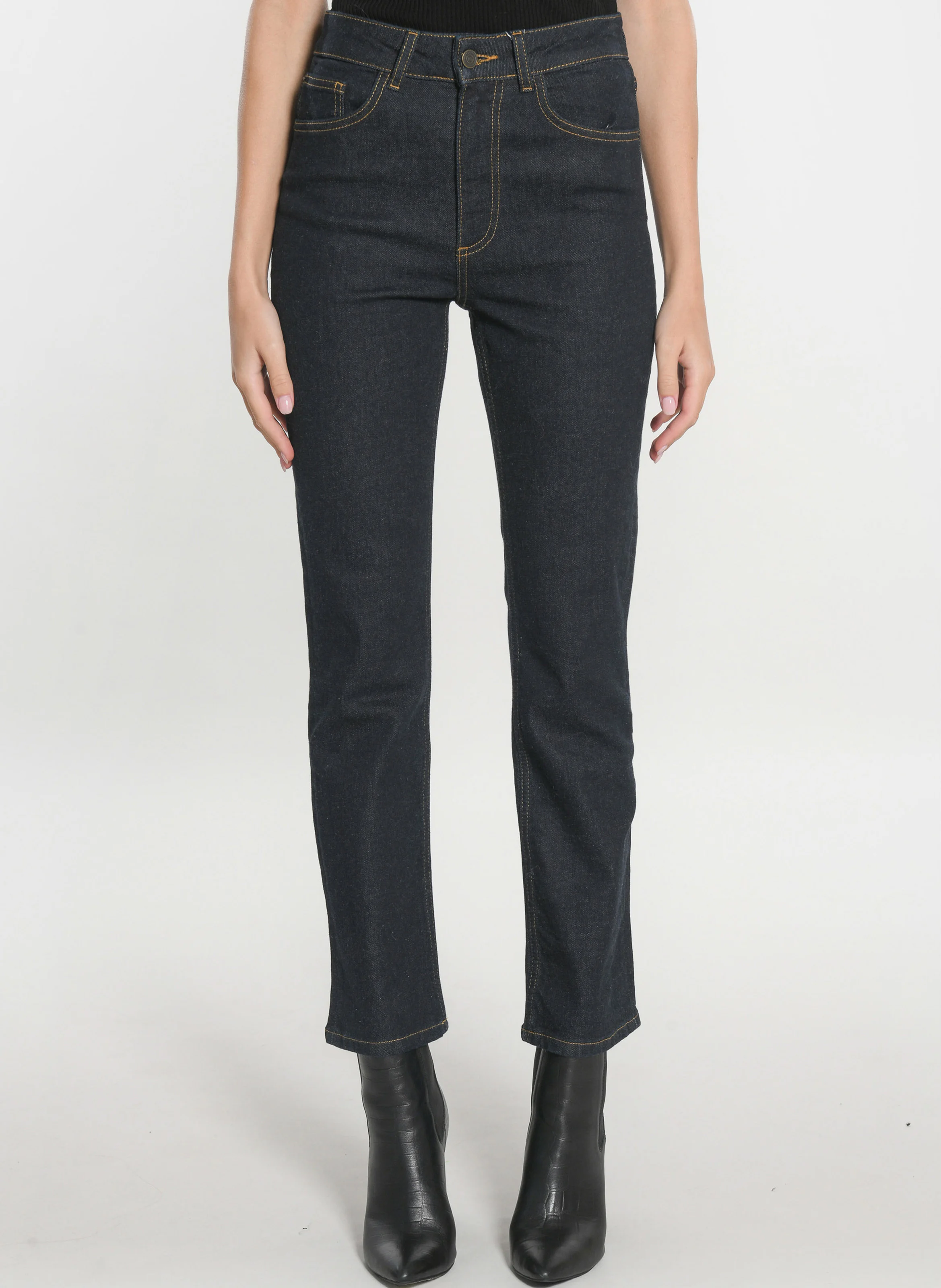 DAISY - Jean droit brut| Noir