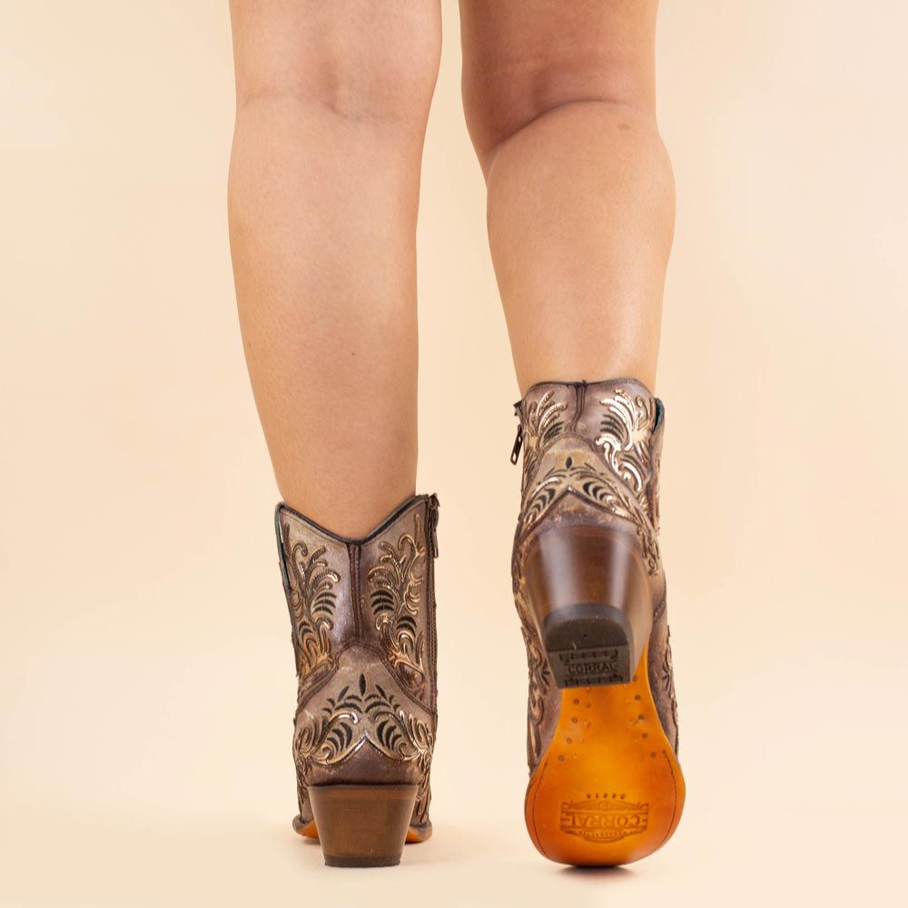 Corral enkellaarzen C4007 brown - gold