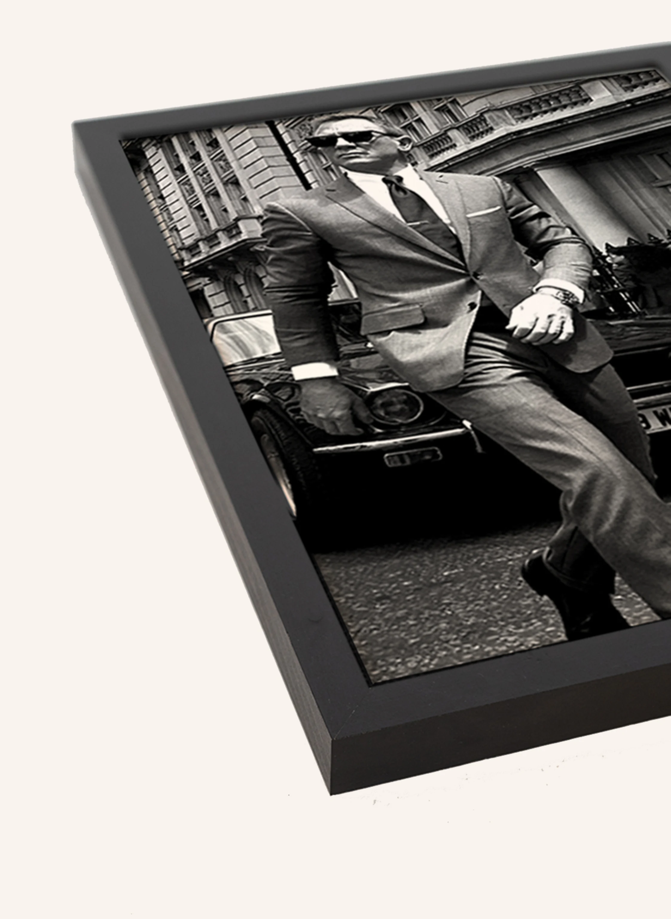 JACOB BADEN Wandbild DANIEL CRAIG ALS JAMES BOND mit Rahmen