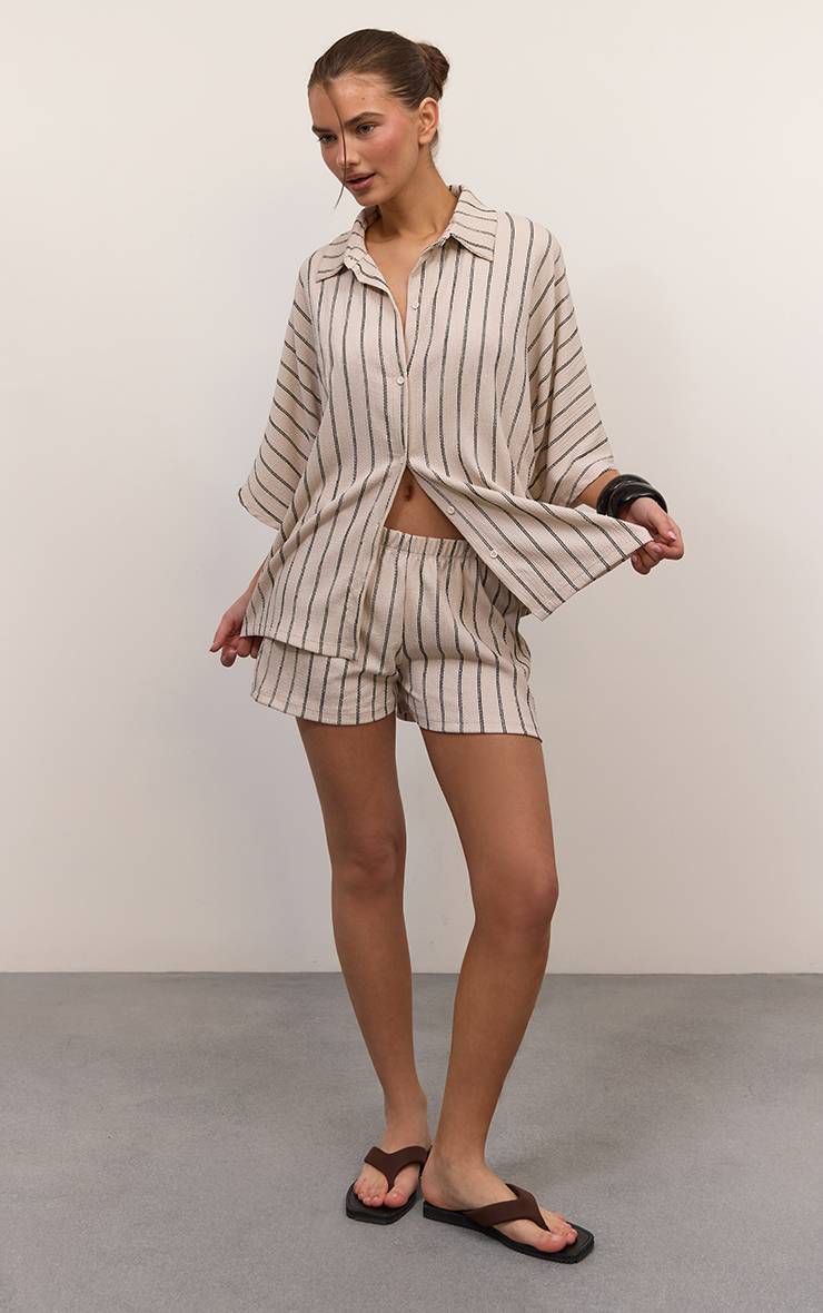 Crème Short Coordonné À Rayures Texturées