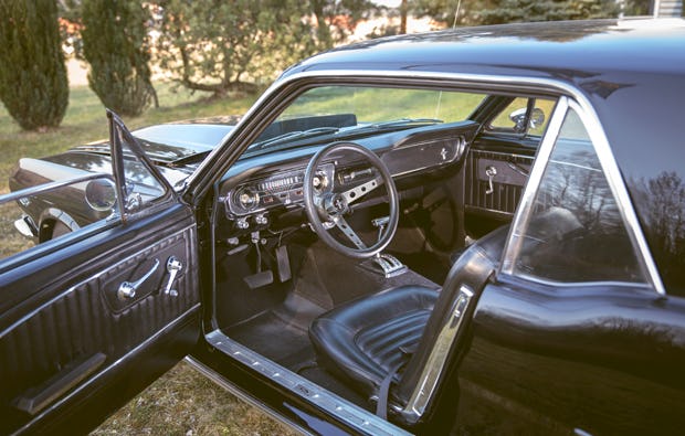 Ford Mustang: Ein Wochenende im Oldtimer erleben