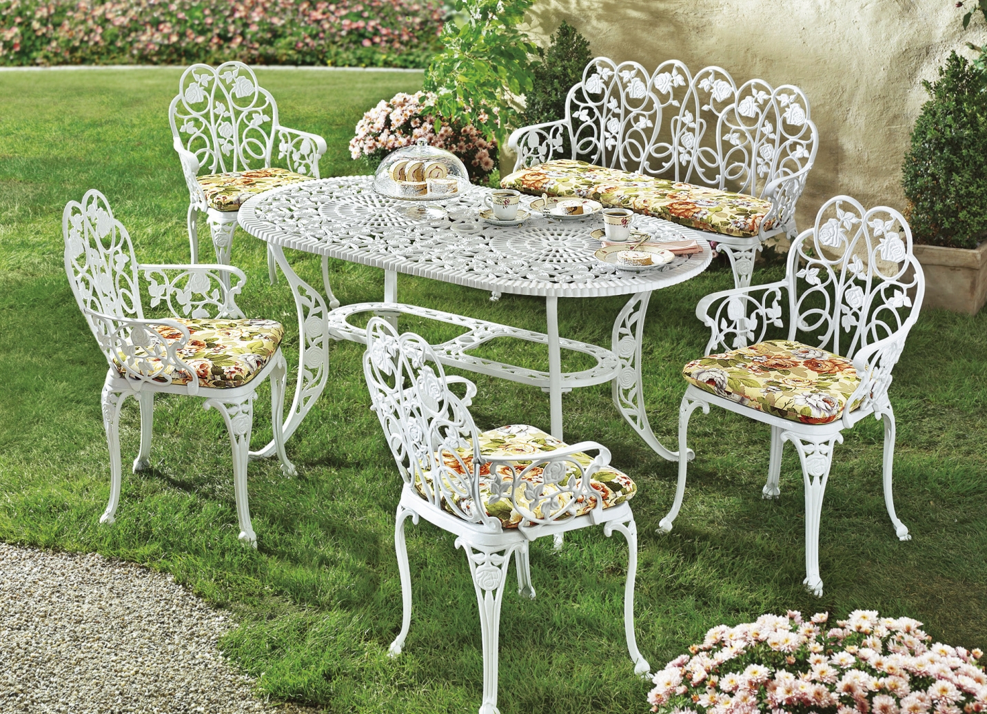Gartenmöbel Dornröschen aus solidem Aluminiumguss