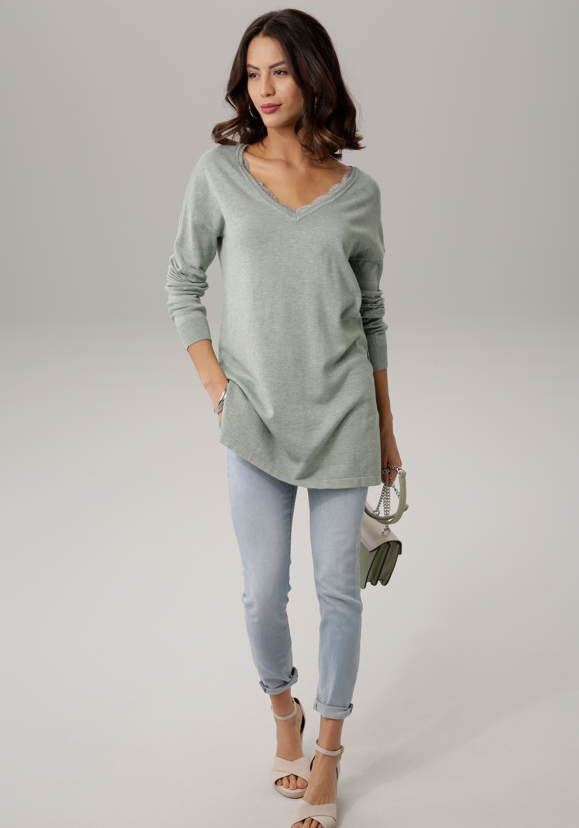 Laura Scott Strickpullover , mit spitzenbesetztem V-Ausschnitt