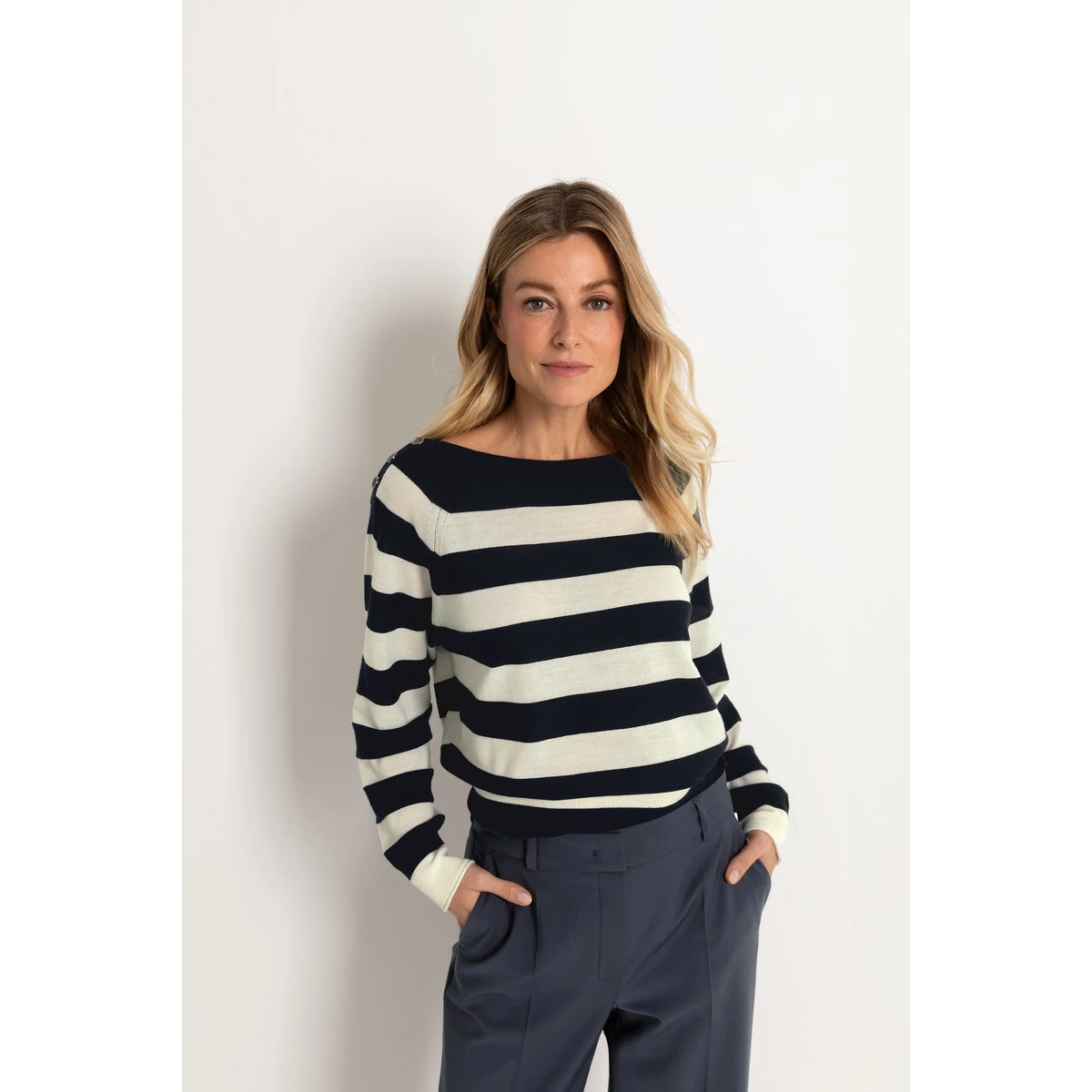 Dames Blouse 25015 blouse streep oversized