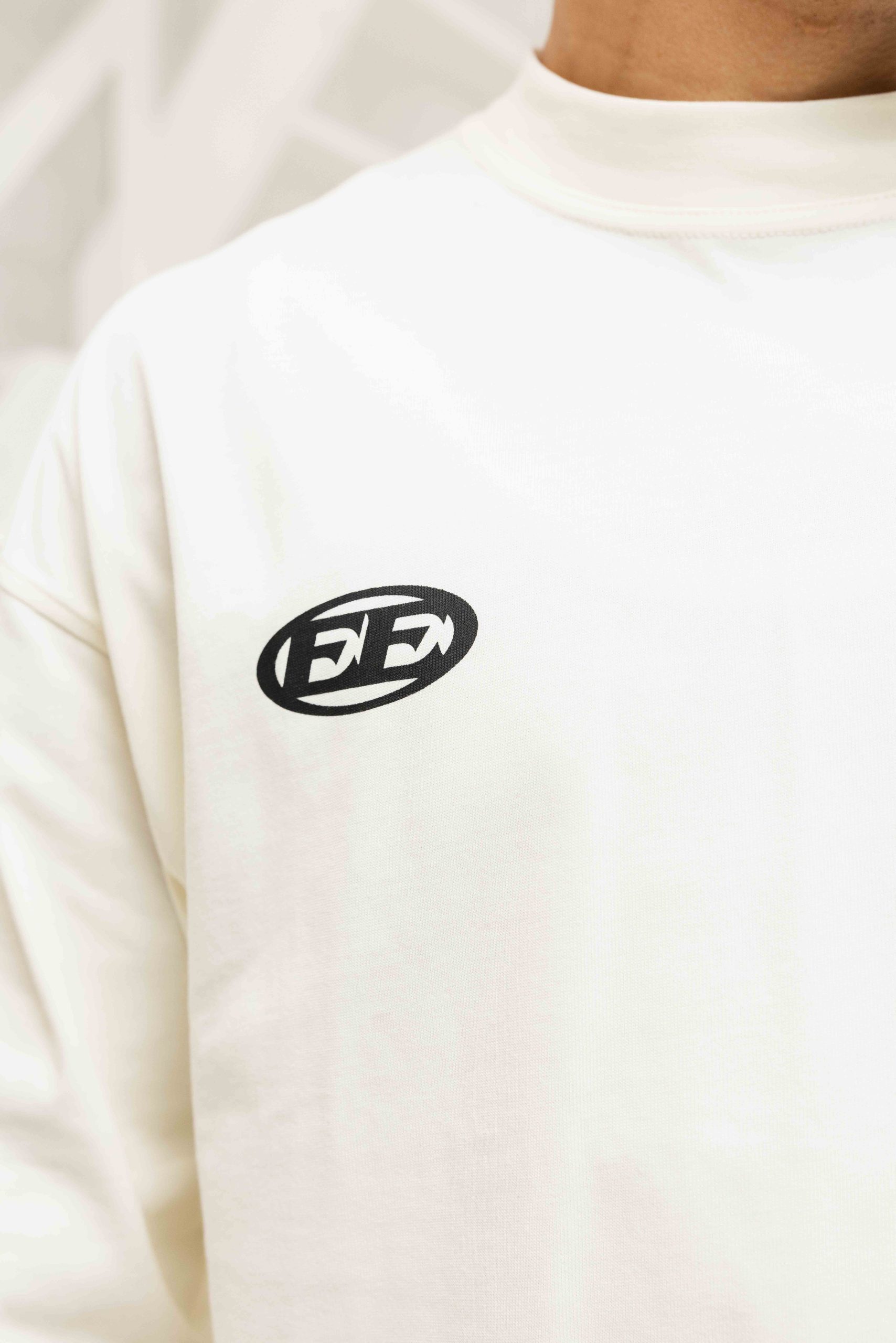 Equalité Stay Equal Longsleeve T-Shirt Heren Gebroken Wit