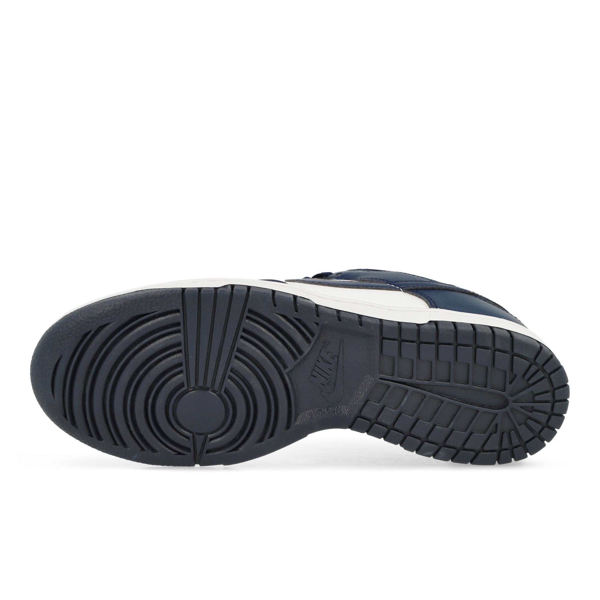 Nike<br>Dunk Low Retro