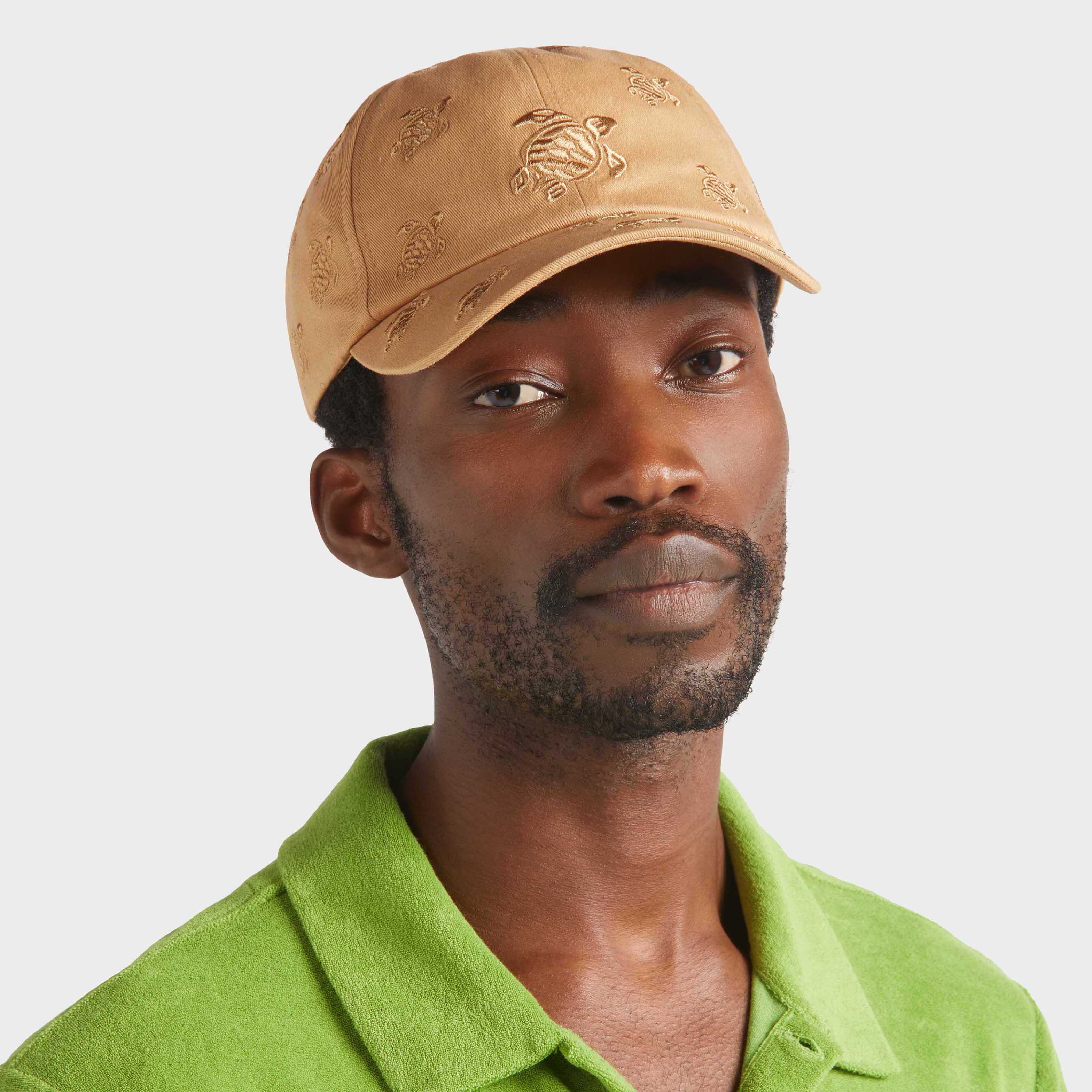 Casquette Brodée Tortue All Over | Accessoires de Plage Vilebrequin