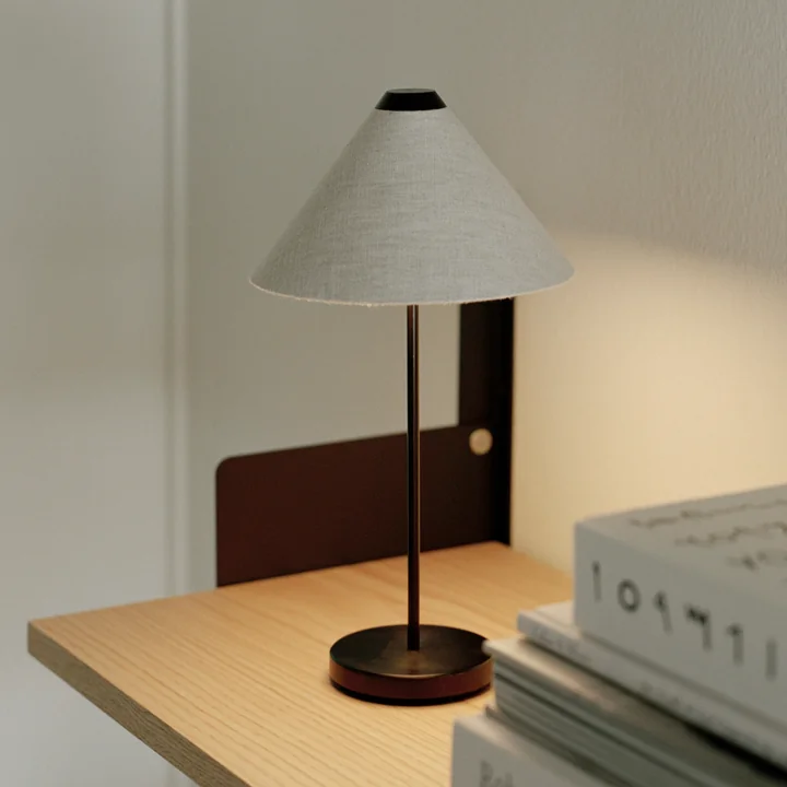 New Works - Brolly Portable LED Akku-Tischleuchte, leinen