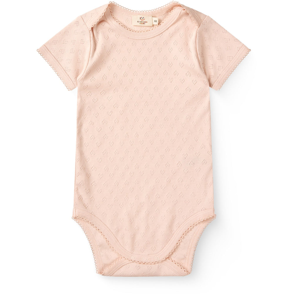Køb COPENHAGEN COLORS Dusty Rose Pointelle Heart Lapneck Body Ss