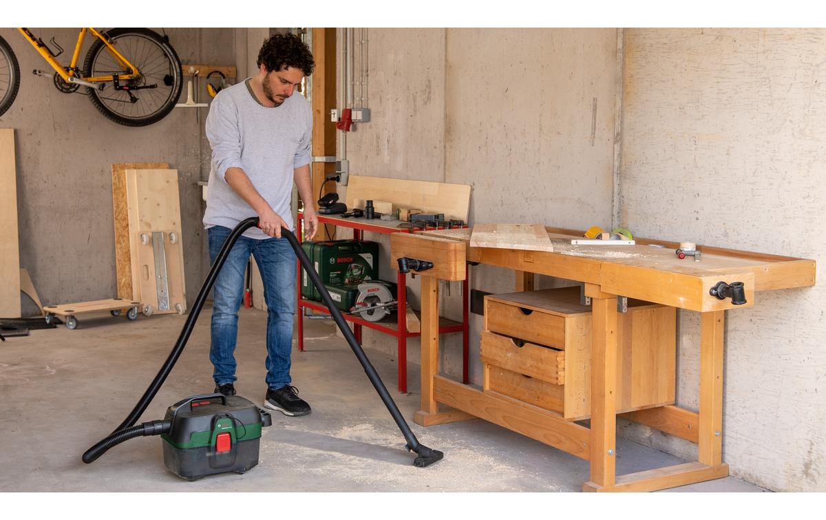 BOSCH Akku-Bodenstaubsauger »AdvancedVac 1«