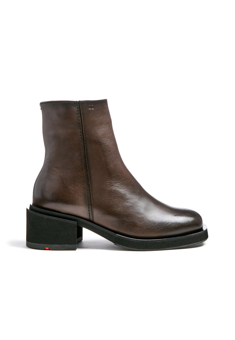 STIEFELETTE Braun