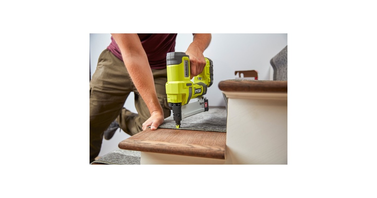 RyobiONE+ 18V Accu 18G Tacker R18GN18-0 spijkerpistool  (Groen/zwart, Accu en lader niet inbegrepen)