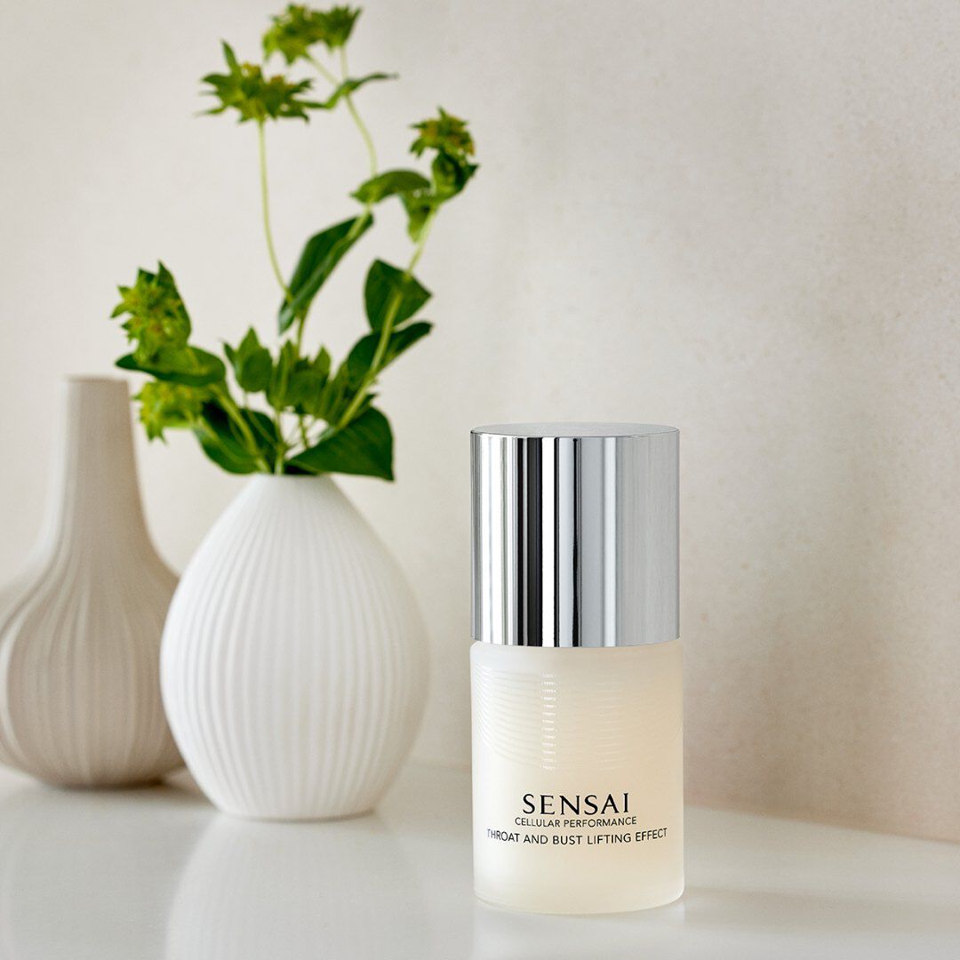 SENSAI CELLULAR PERFORMANCE Throat&Bust Lifting Effect - 100ml