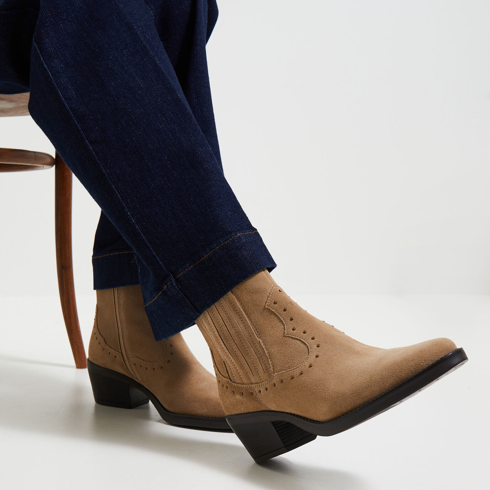 Bottines style santiags
