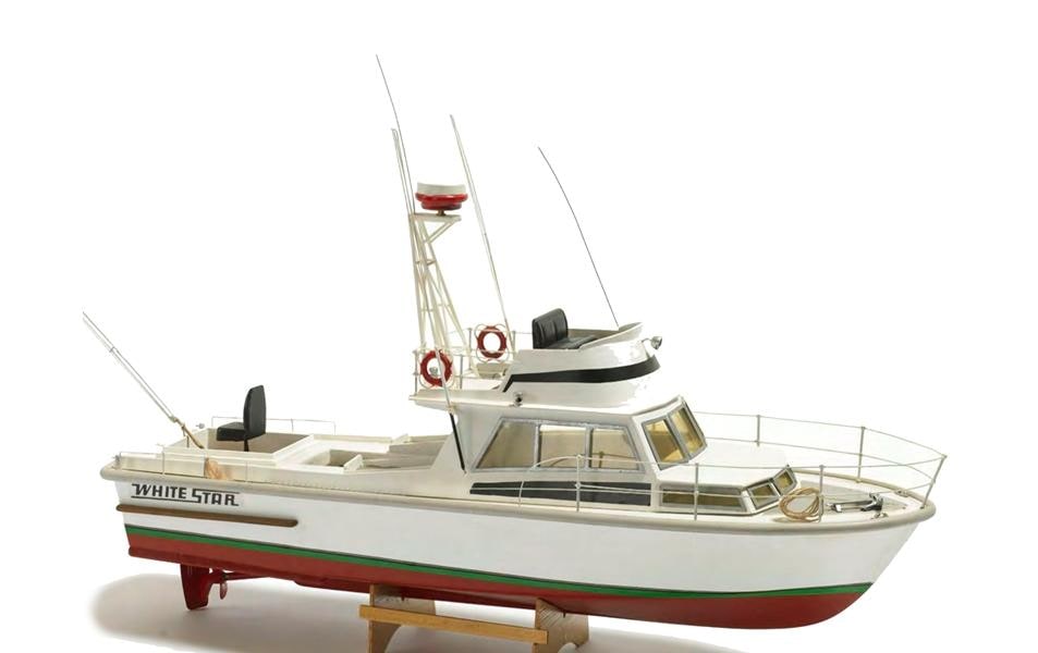 Bausatz Motorboot White Star, 540 mm 1:15<br>Detailgetreuer Motorboot Modellbausatz