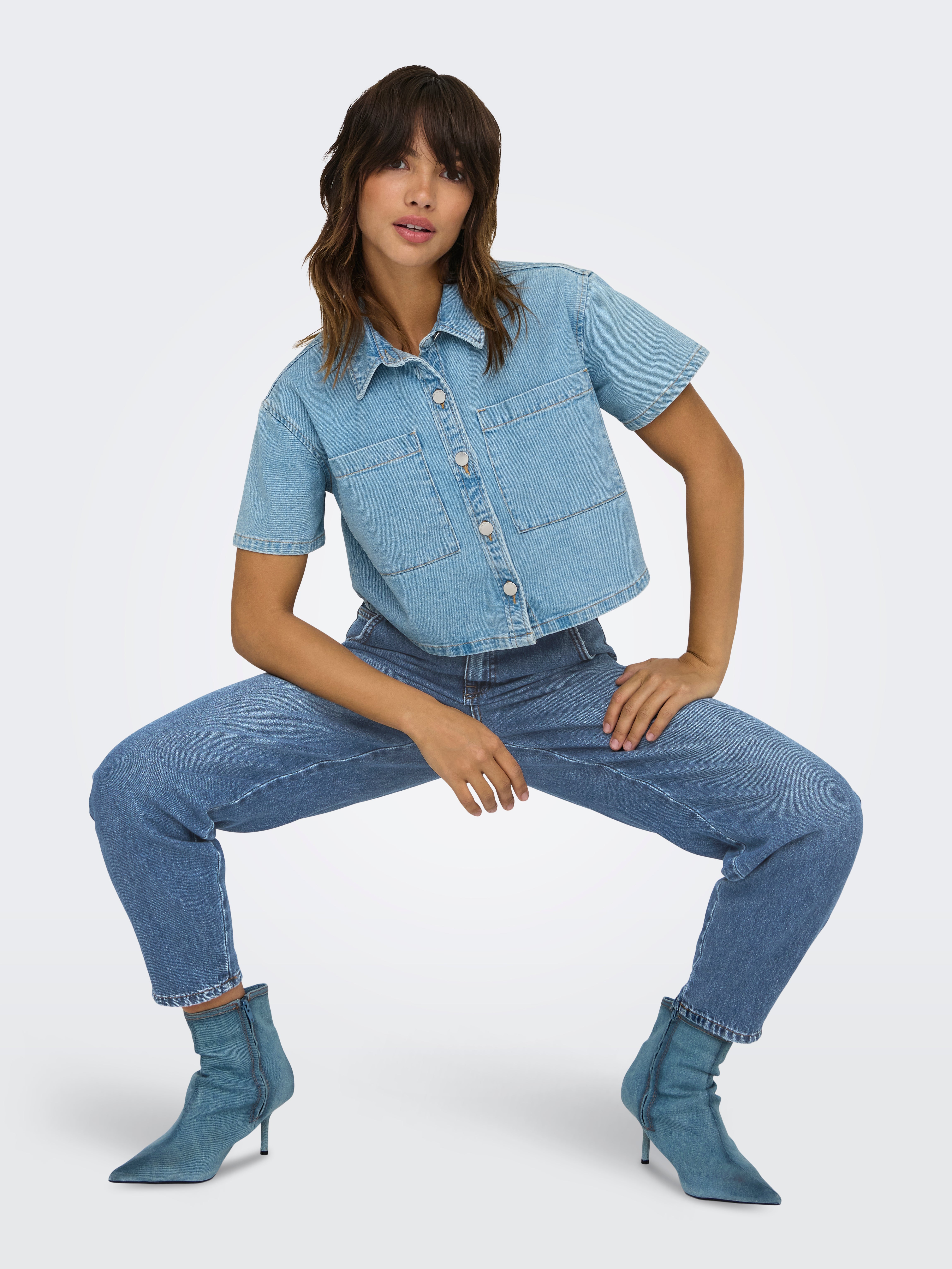 ONLTROY Hohe Taille Karotte Jeans Medium Blue Denim