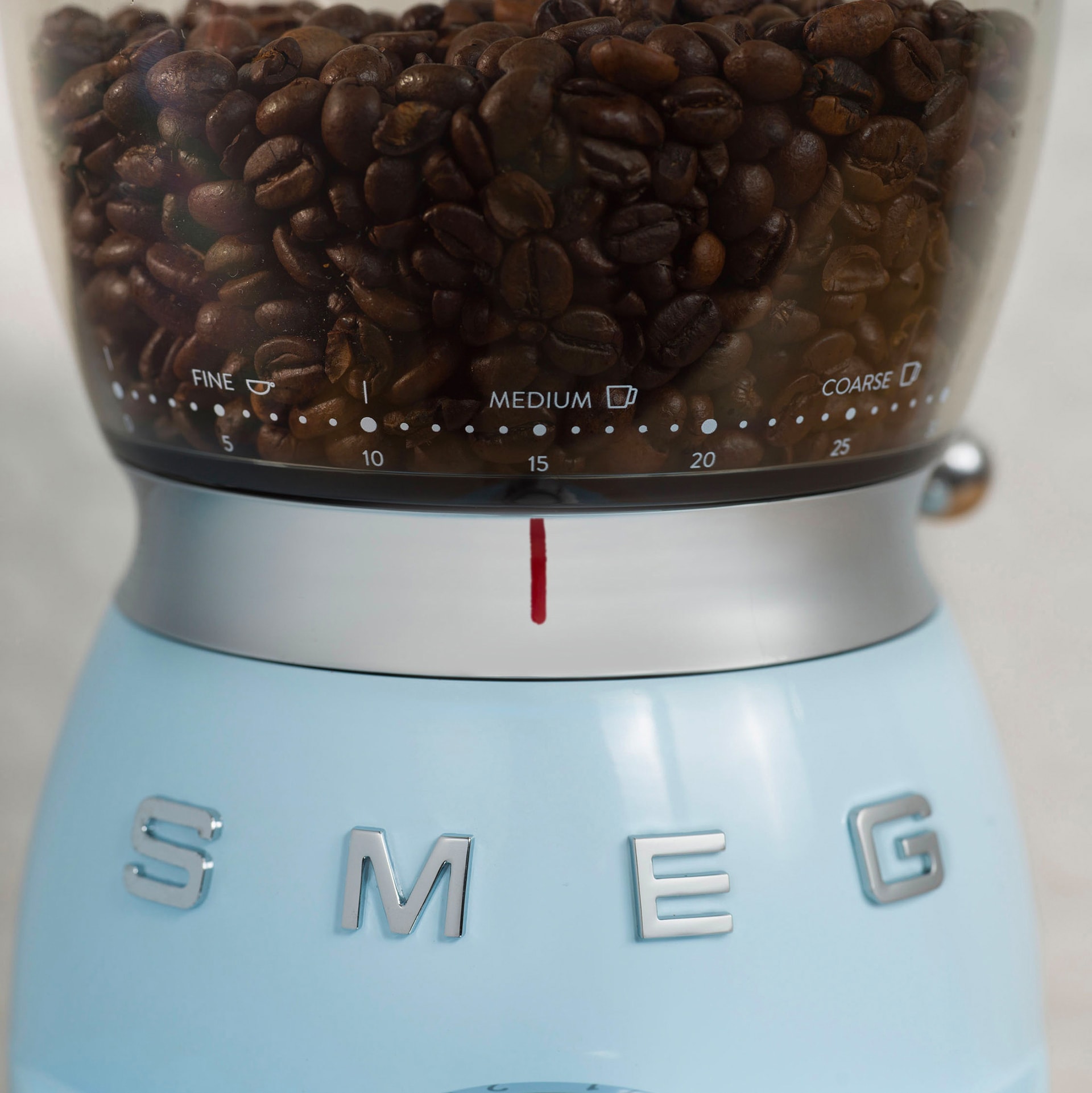 SMEG Kaffeemühle Pastellblau 50's Style elektrisch