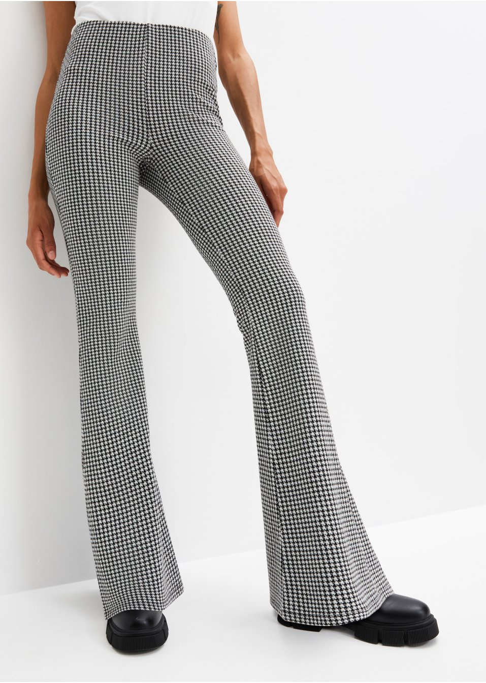 Pantalon à jambes évasées