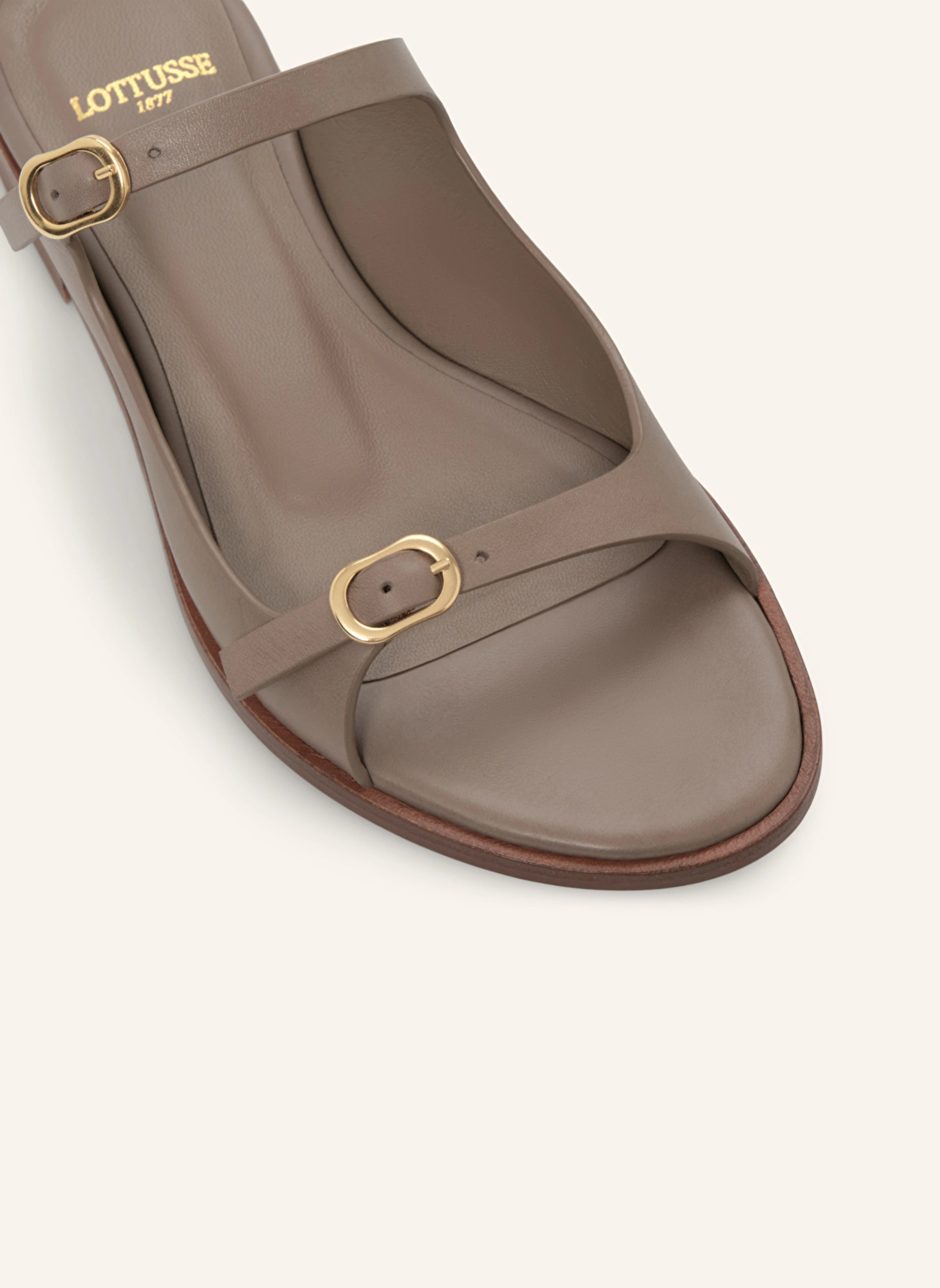 LOTTUSSE Sandalen NYLO