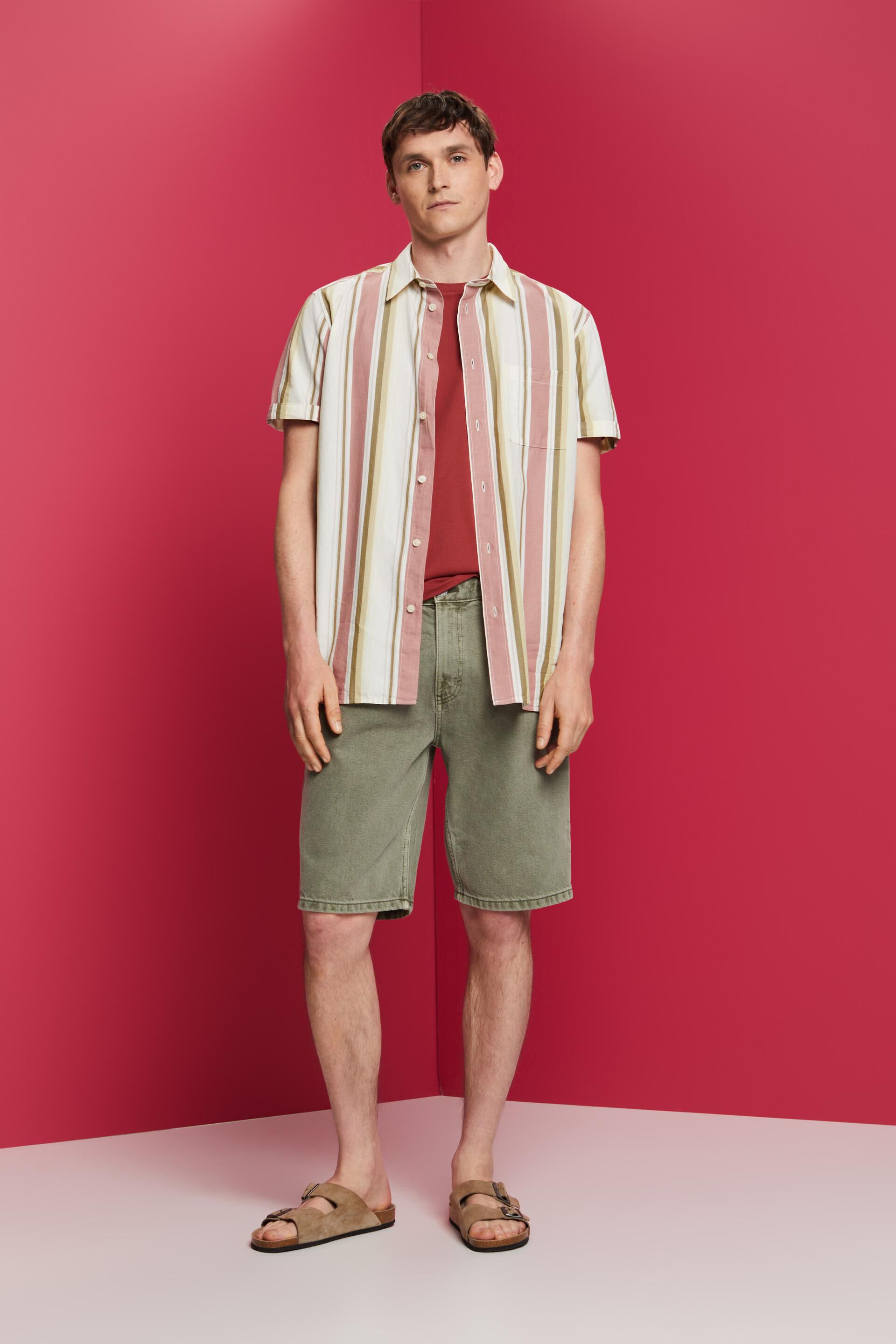 Chemise à manches courtes animée d’un motif, 100% coton