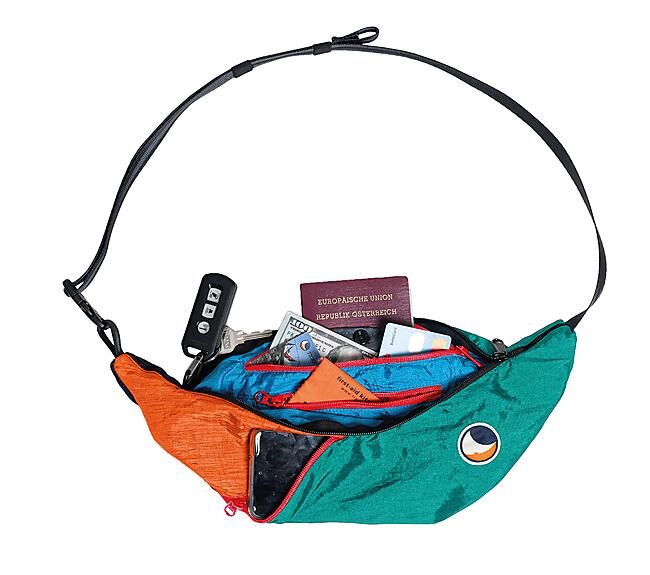 TICKET TO THE MOON - POCHETTE COMPACT SLING BAG