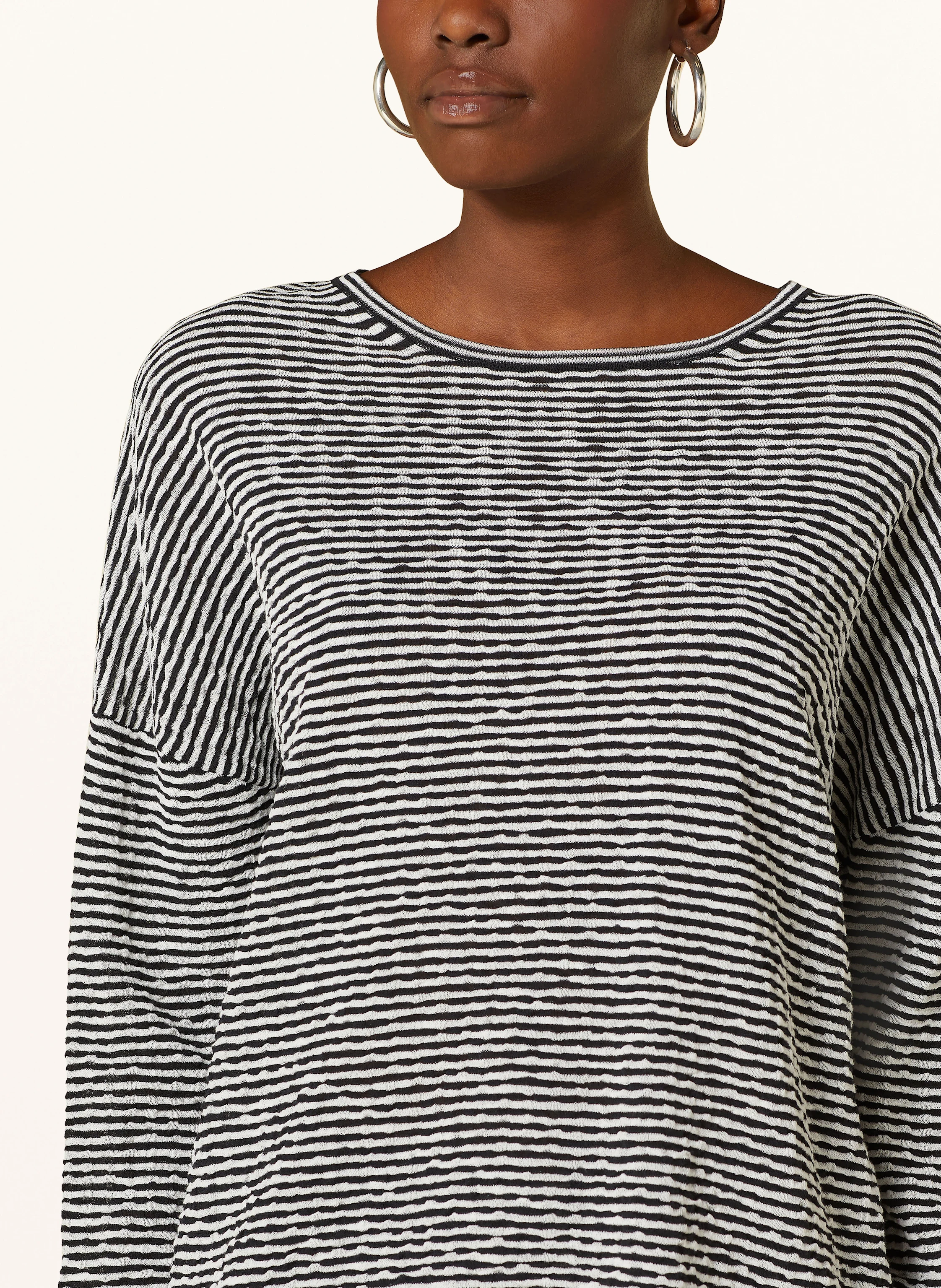 CLOSED Longsleeve