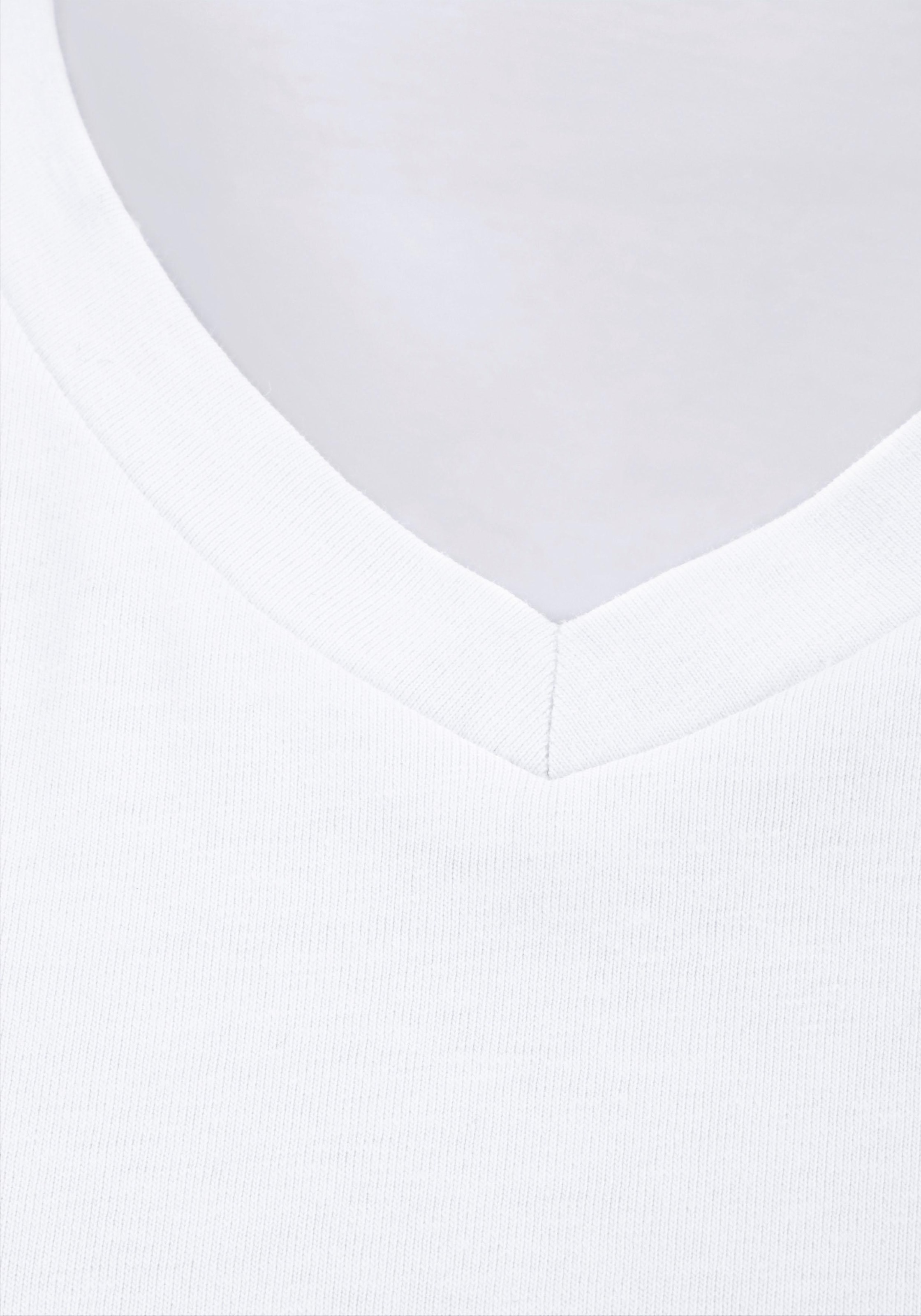 Bruno Banani T-Shirt, 3 Stk. mit V-Ausschnitt, perfekte Passform, aus elastischer Baumwolle