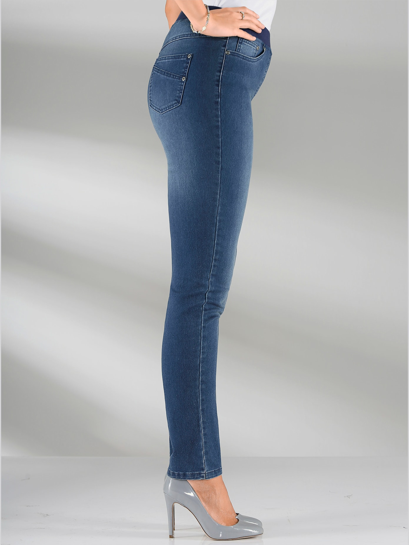 Jean femme confortable avec ceinture élastique