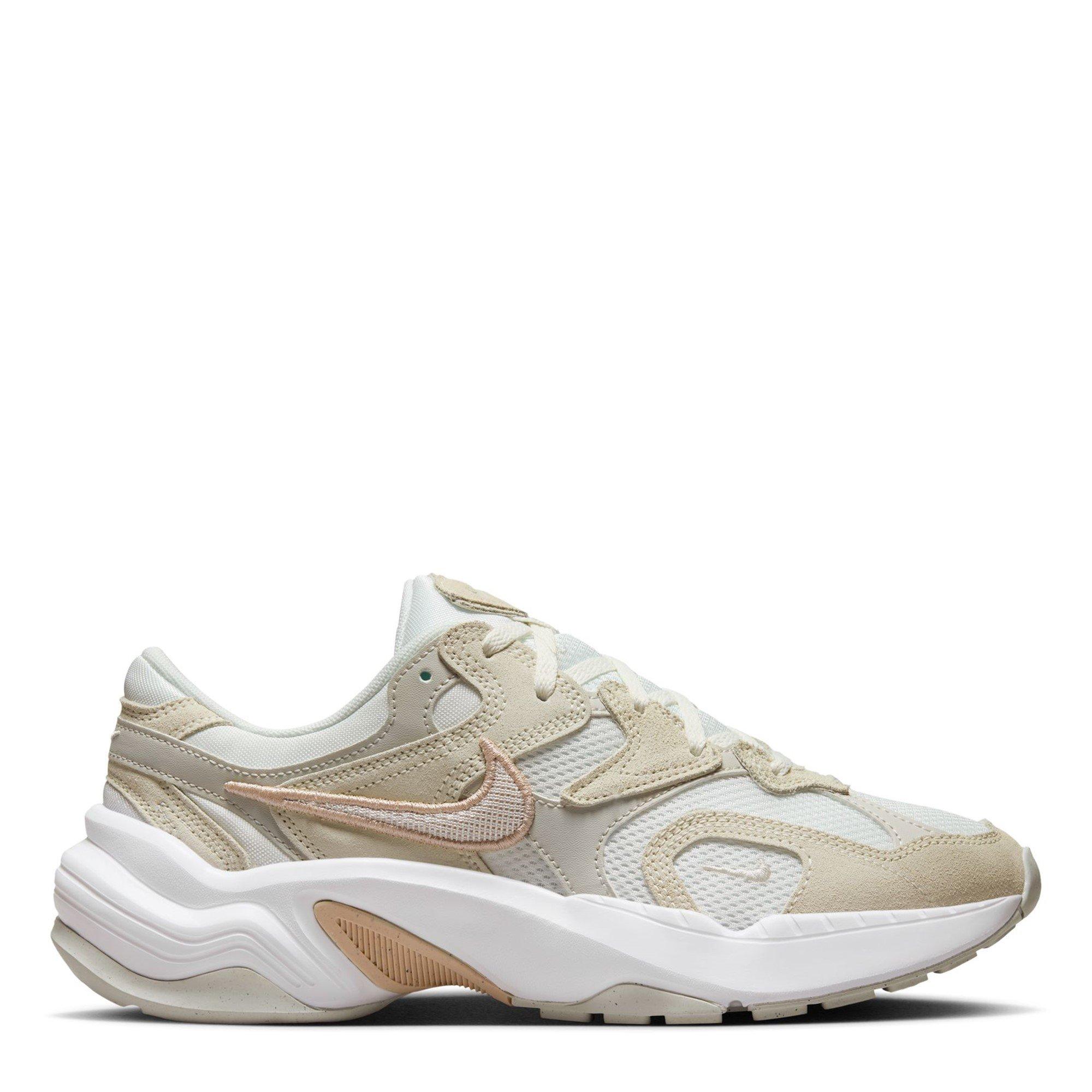 Nike AL8
