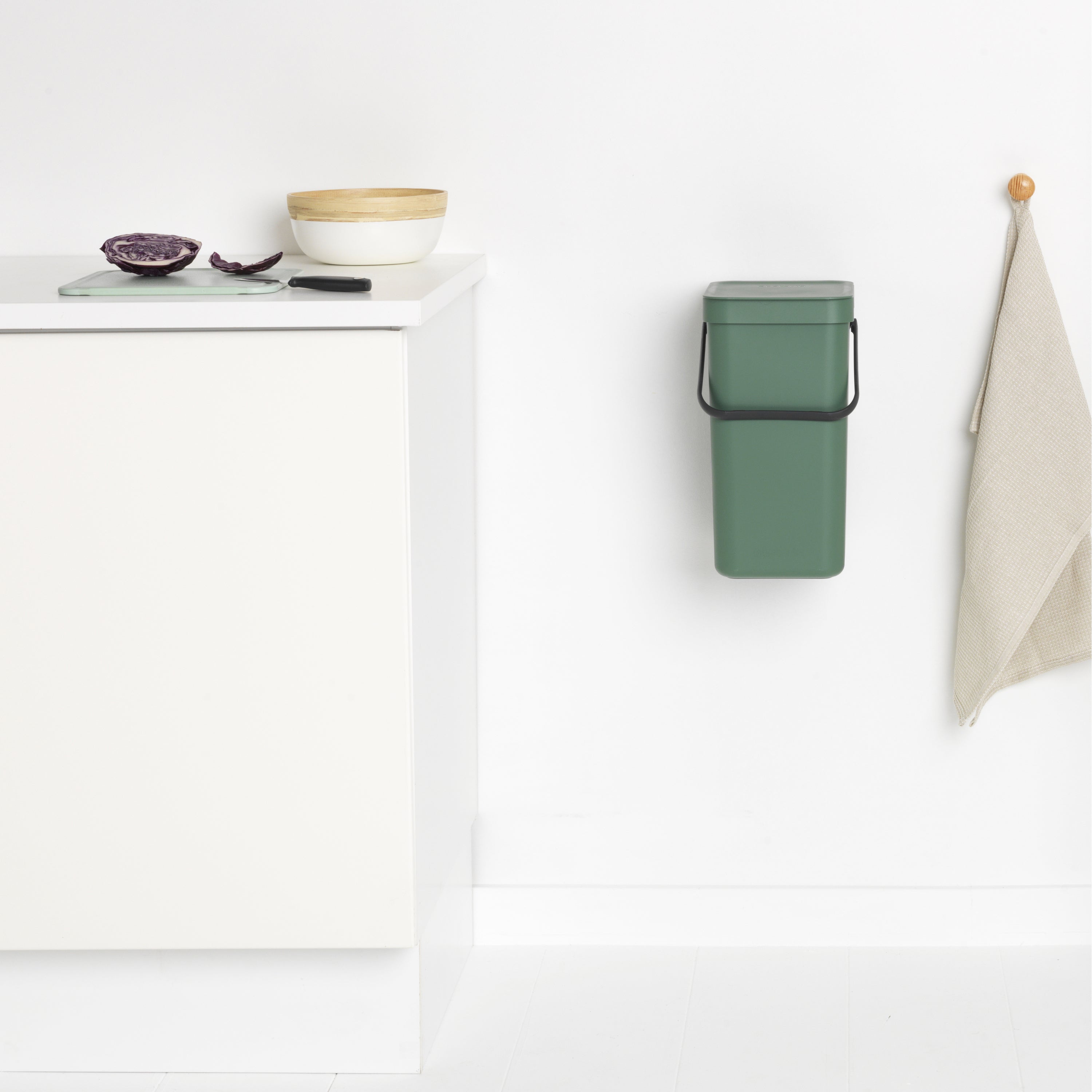 Brabantia Sort & Go Afvalemmer / Opberger 12 L - Groen