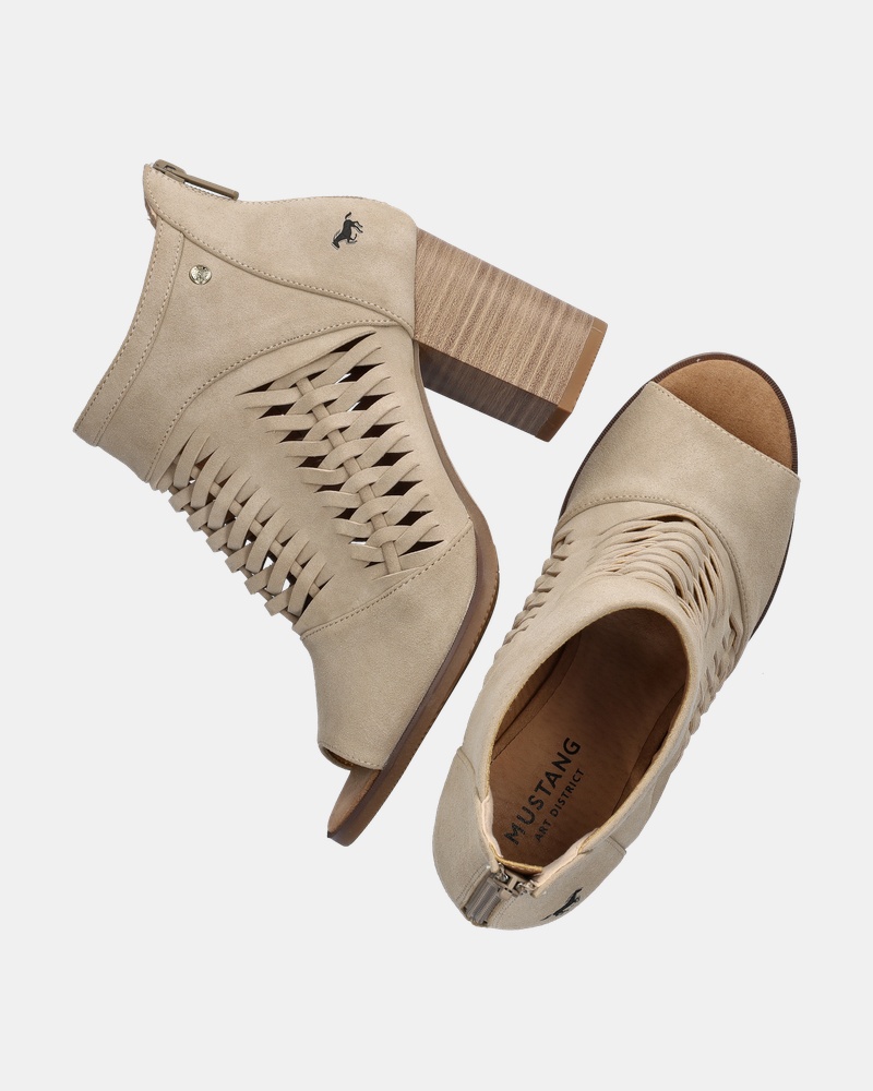 Mustang Sandalen  - beige