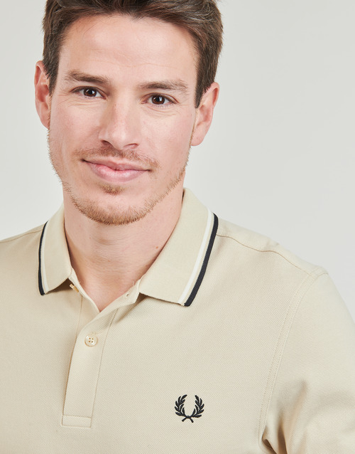 Fred Perry - TWIN TIPPED FRED PERRY SHIRT - Ecru / Noir