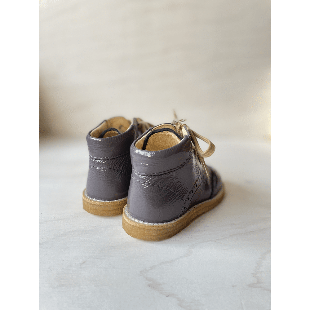 Angulus - Classic Lace-Up Shoe - Lavander