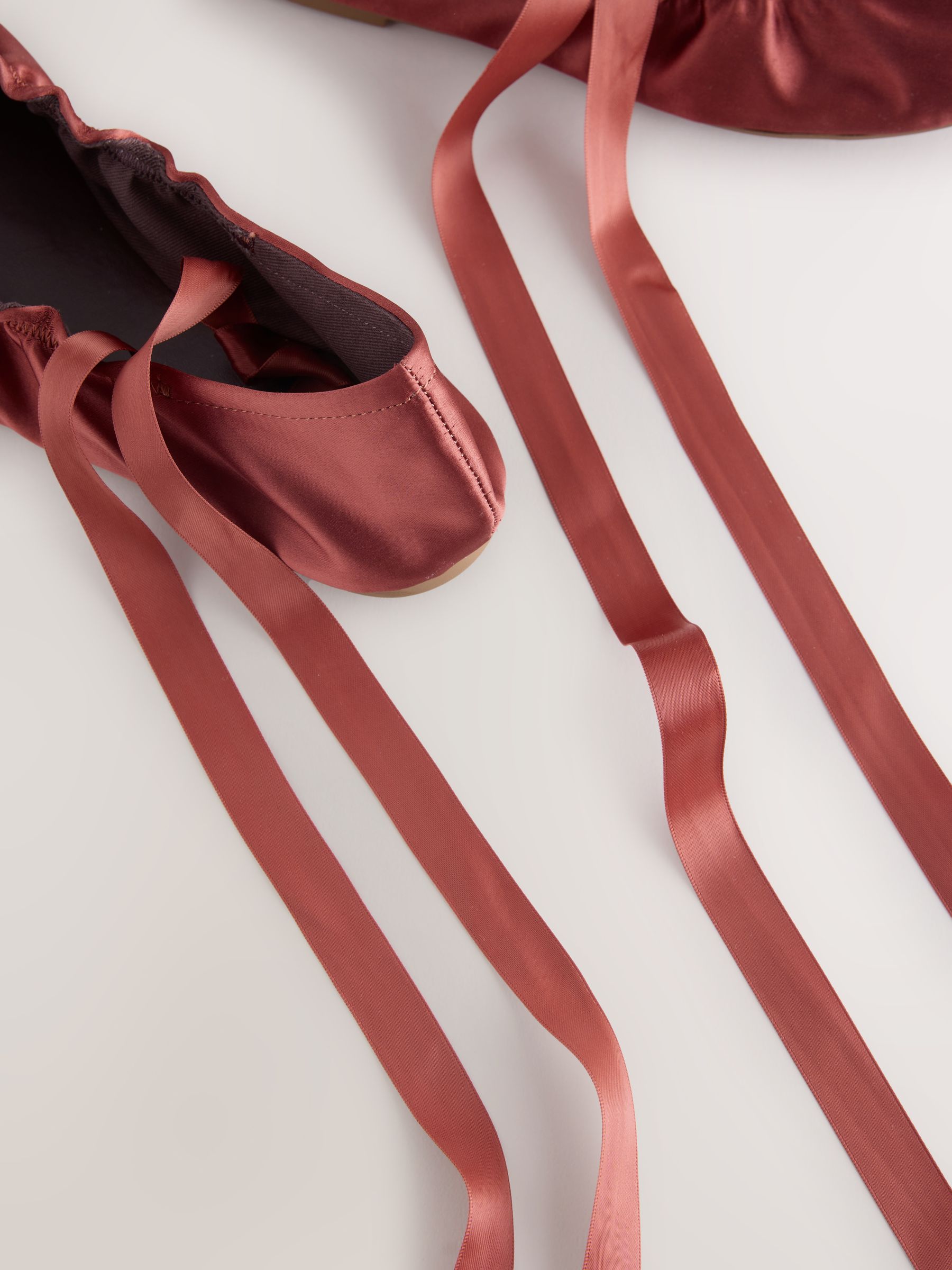 Roze - Ballerina's met wikkelband