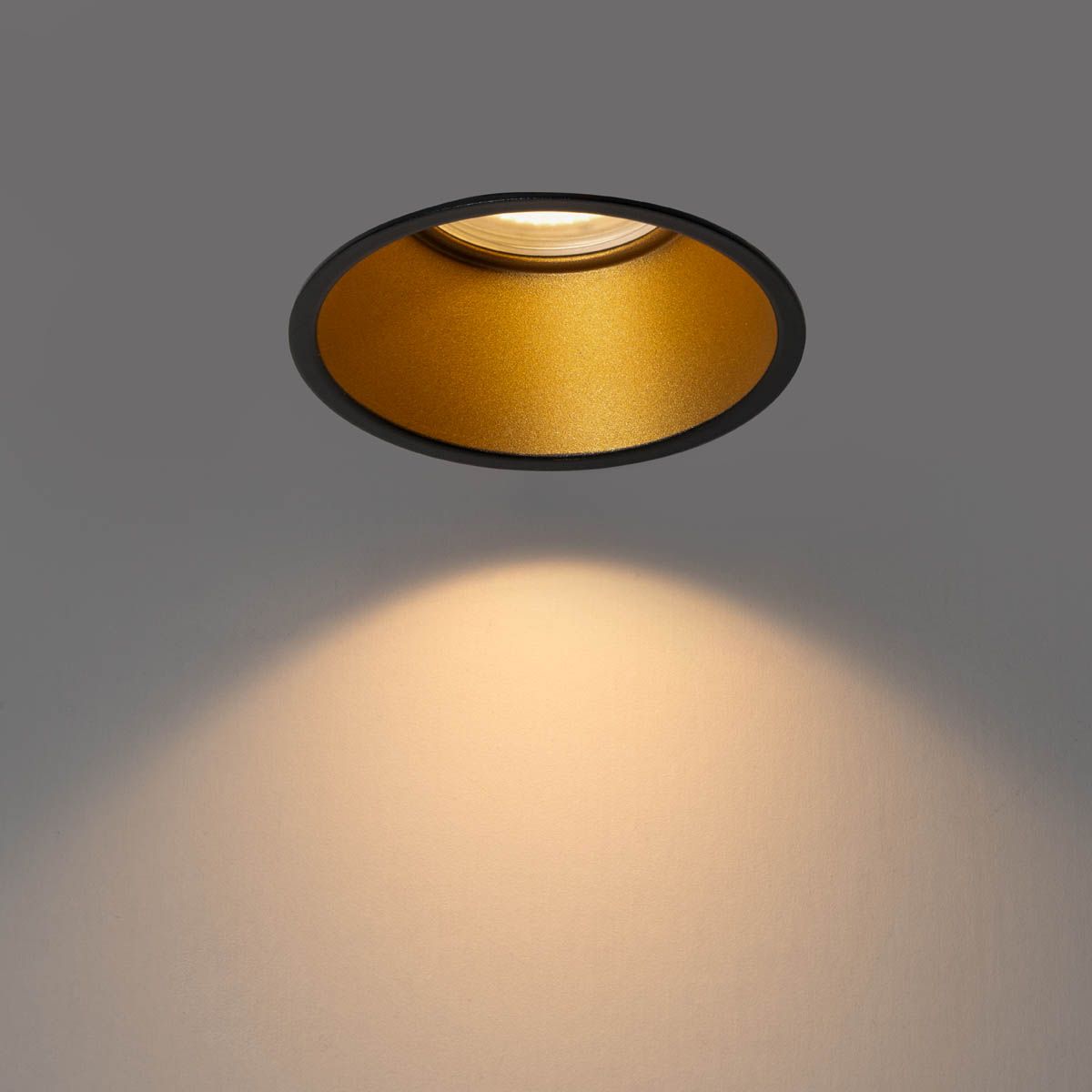 Set van 6 moderne inbouwspots zwart met goud GU10 50mm IP44 - Dept
