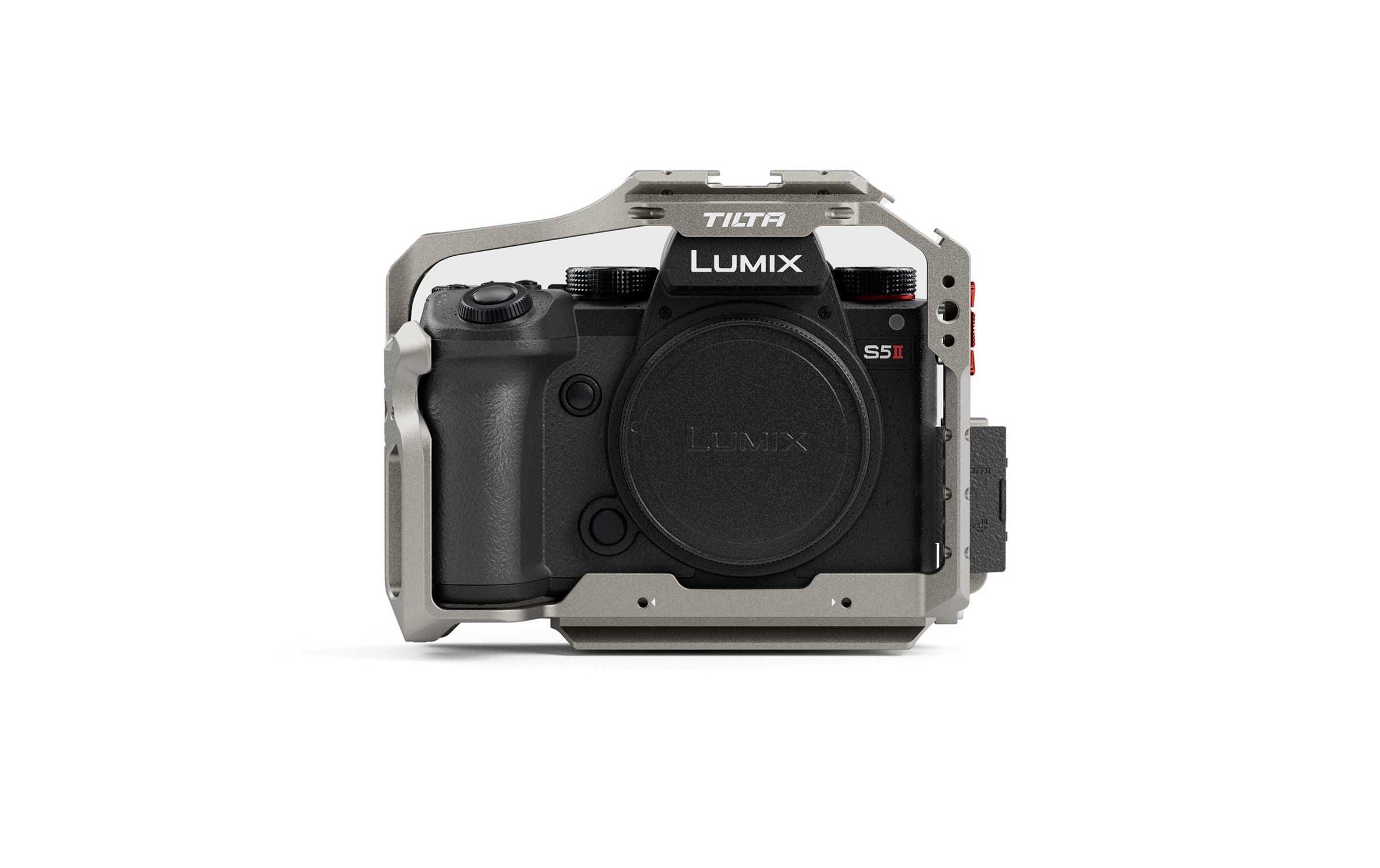 Full Camera Cage für Panasonic S5 II/IIX - Titanium GrayVerbessert die Funktionalität der Kamera und bietet gleichzeitig zusätzlichen Schutz