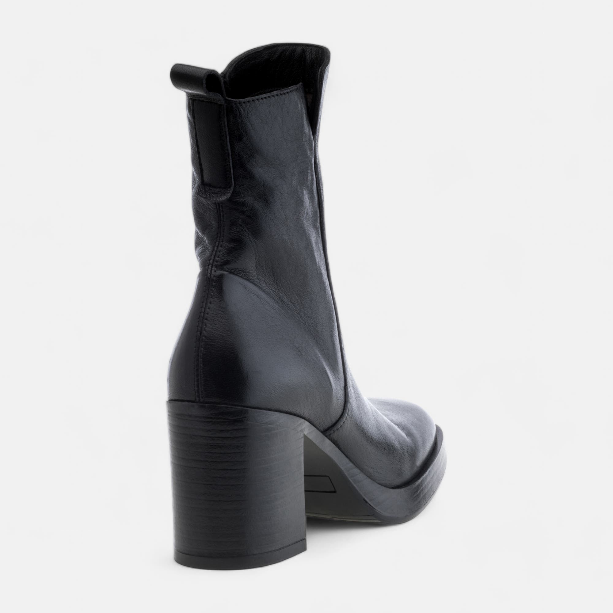 Bottines à talon Femme en cuir noir