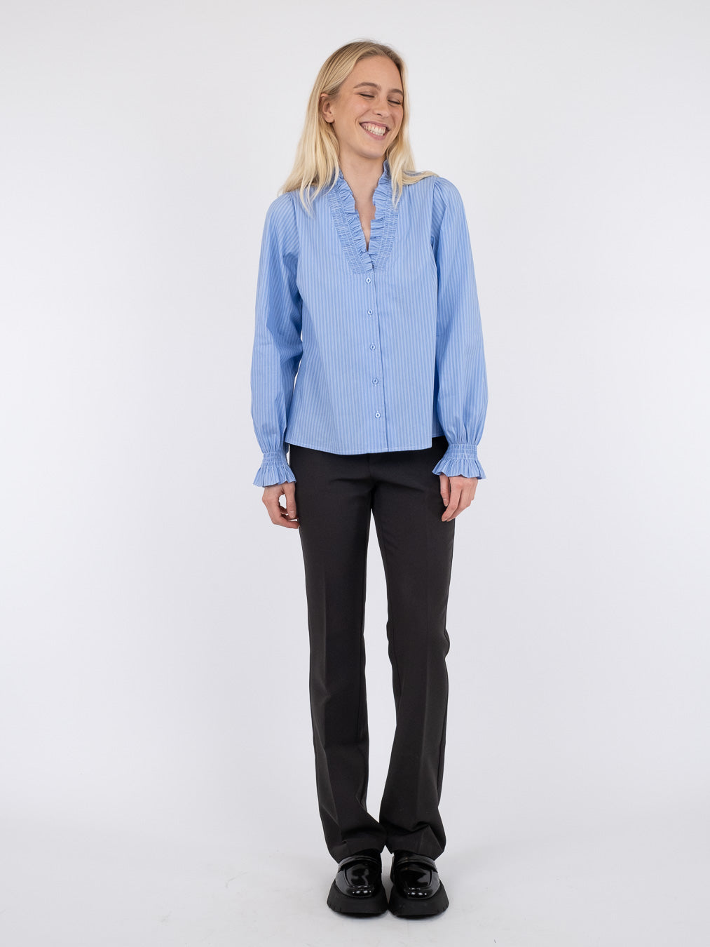Neo Noir  Brielle Stripe skjorte - Light Blue