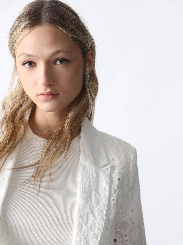 Blazer suíço bordado - Branco