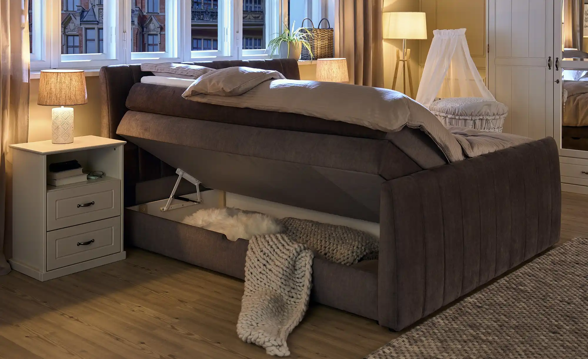 switch Boxspringbett mit Bettkasten Carina