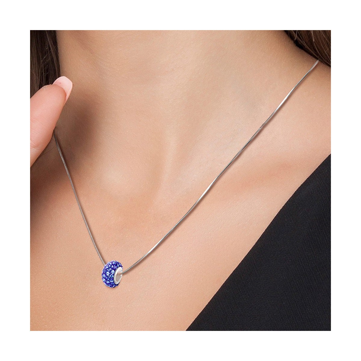 Collier orné de Cristaux scintillants