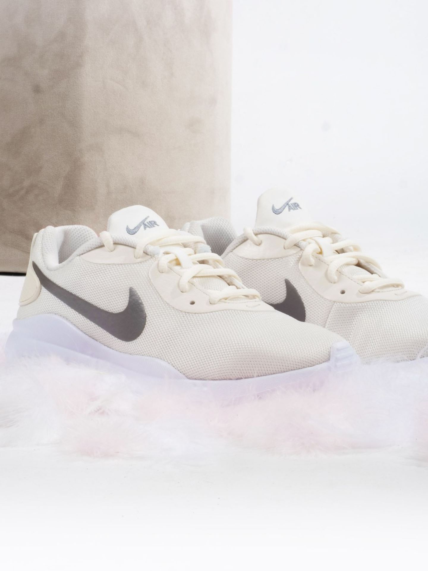 Air Max Oketo