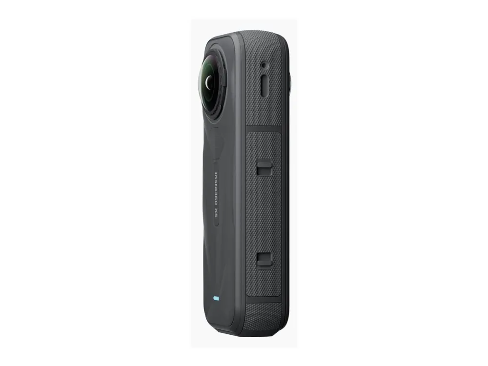 Insta360 X5 - Essentials Bundle - 360° action-kamera - 8K / 30 fps - 72 MP - Bluetooth, Wi-Fi op til 15 m - sort