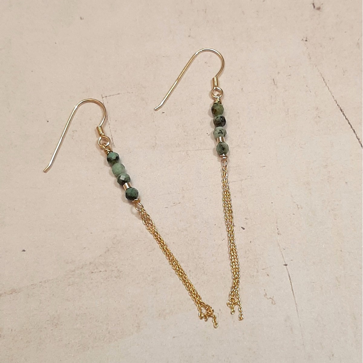 Boucles d'Oreilles Bohèmes en Turquoise Verte et Argent 925 Doré