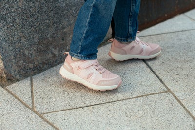 Viking Fun Glitter 1V GTX Sneakers, Light Pink