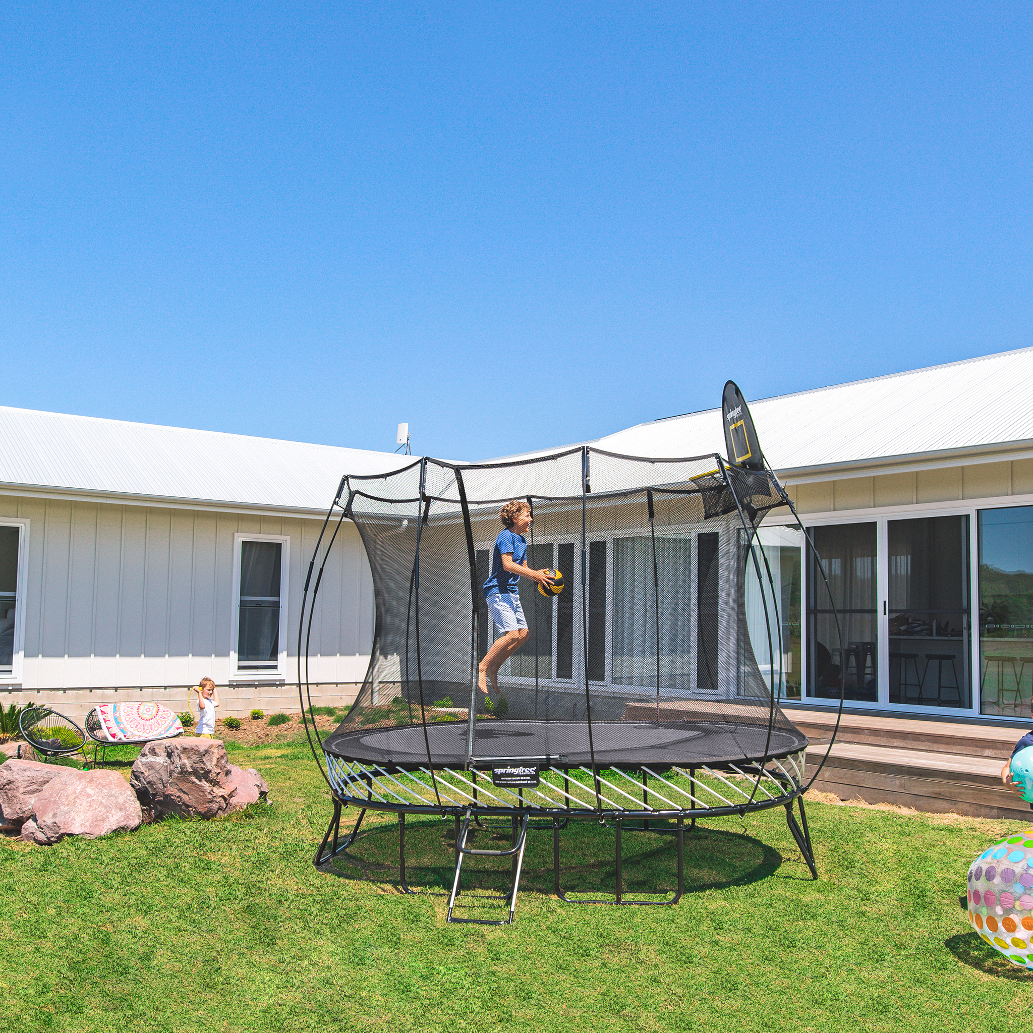 Springfree trampoline o77 moyen ovale